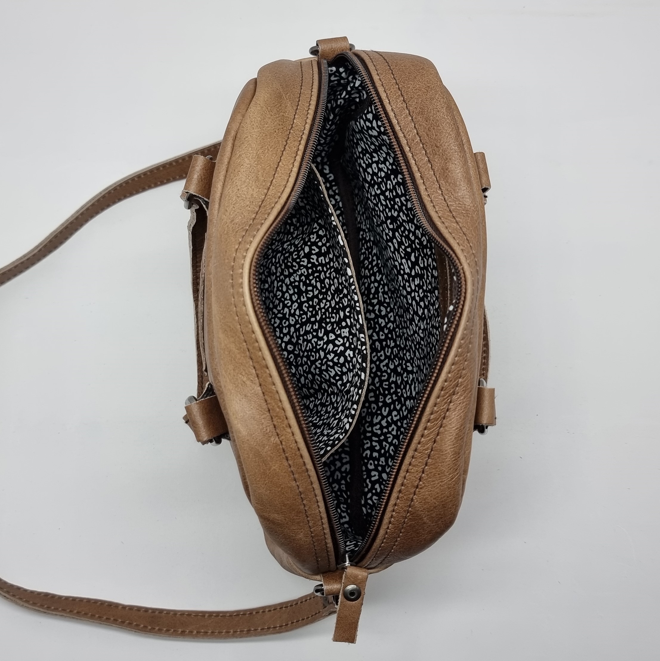 Bella Light Brown 5